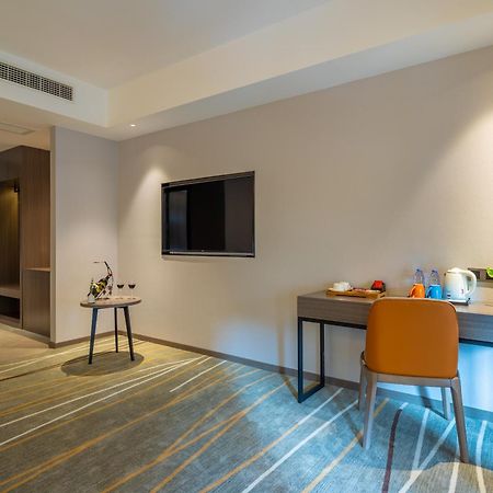 Luzhou Baian Smart Hotel Extérieur photo